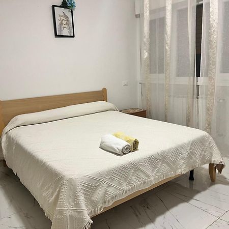 Camere in appartamento condiviso, vista sulla città Udine Extérieur photo