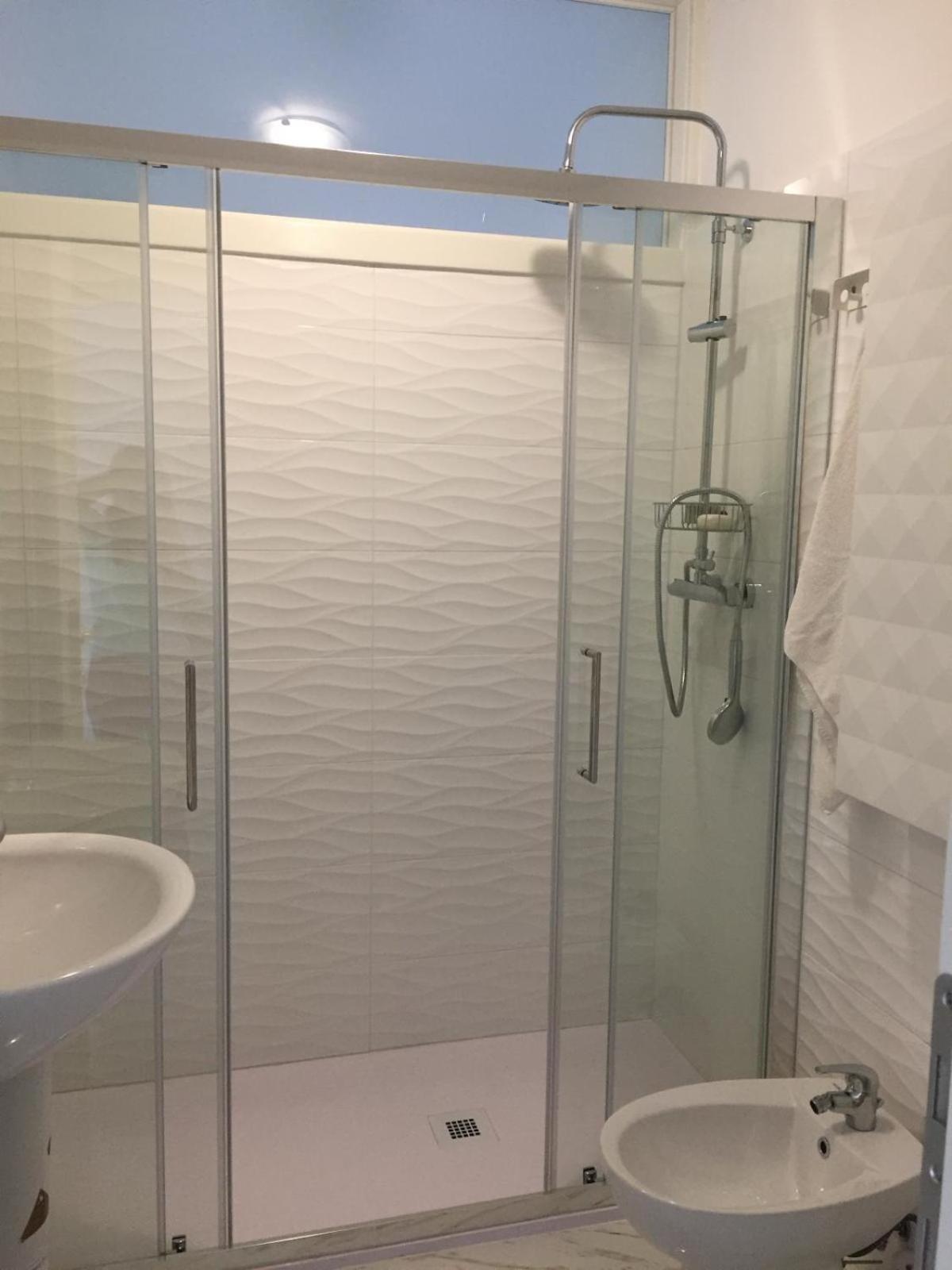 Camere in appartamento condiviso, vista sulla città Udine Extérieur photo